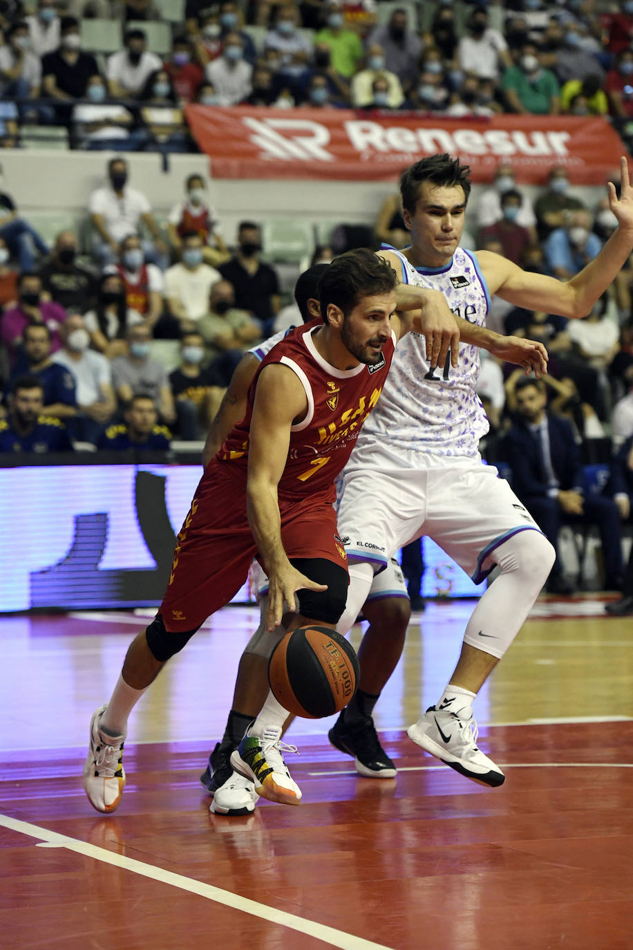 Fotos: La victoria del UCAM Murcia contra el Bilbao Basket, en imágenes