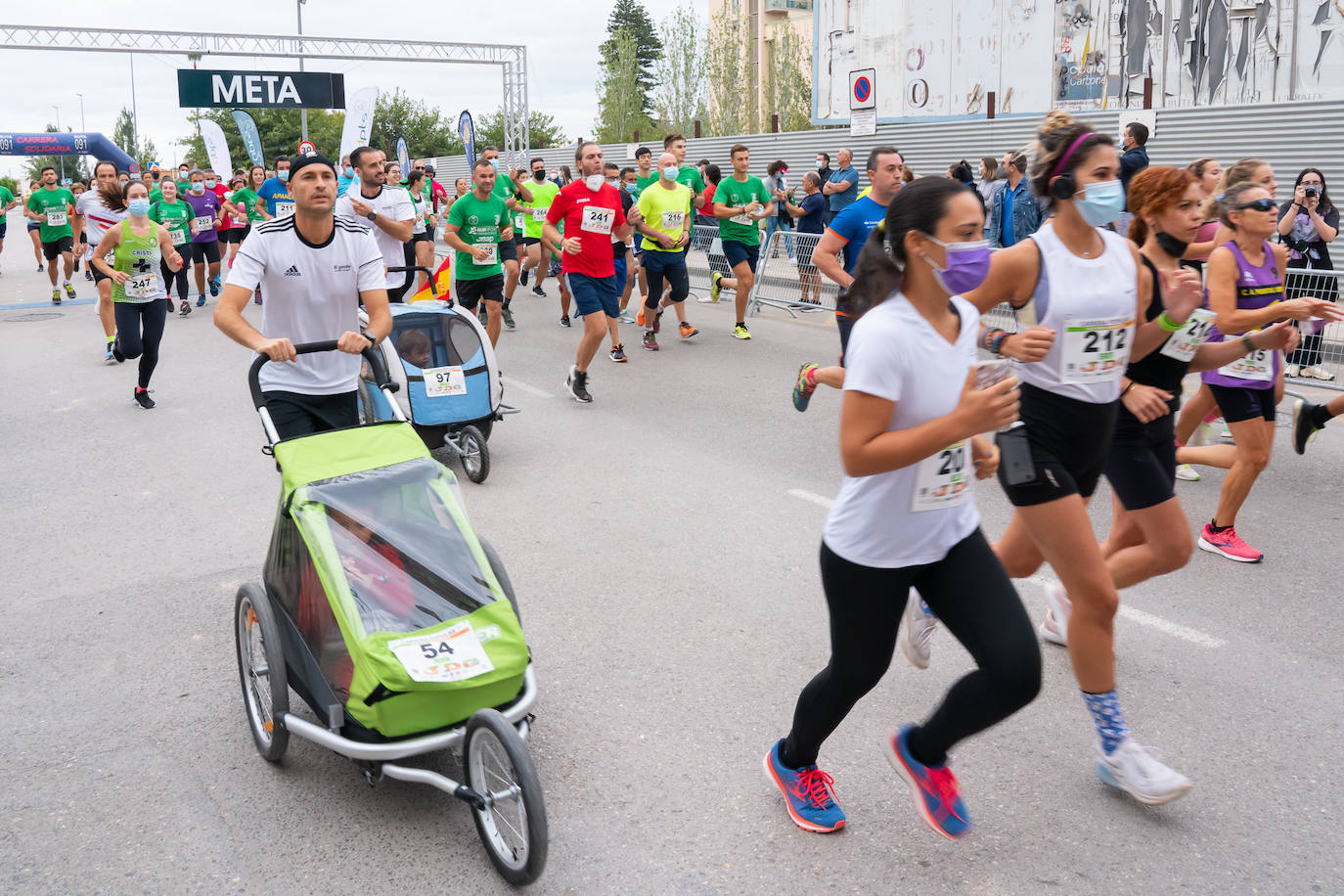 Fotos: Carrera solidaria contra el párkinson