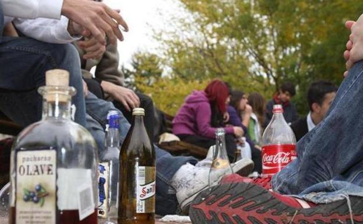 Una treintena de denuncias en el barrio murciano de Santa Eulalia por hacer botellón el pasado fin de semana