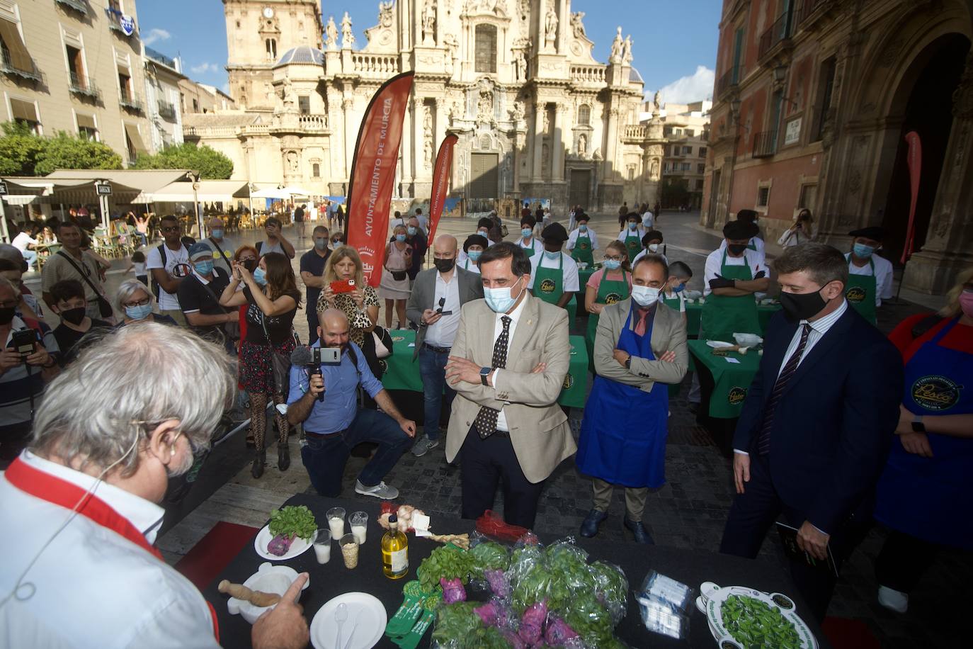Fotos: Campeonato de Pesto en la plaza del Cardenal Belluga