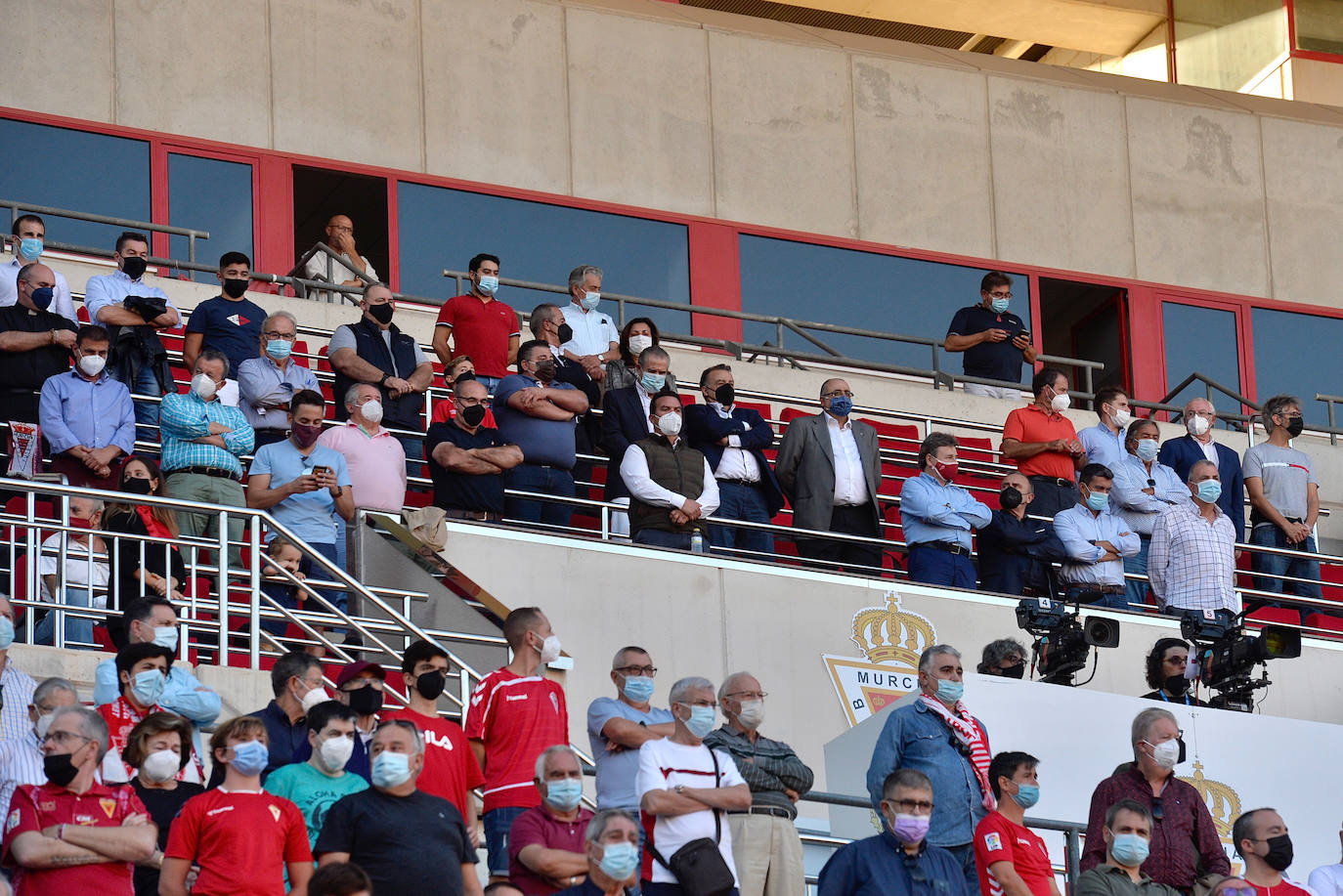 Fotos: La afición en el Enrique Roca, en imágenes