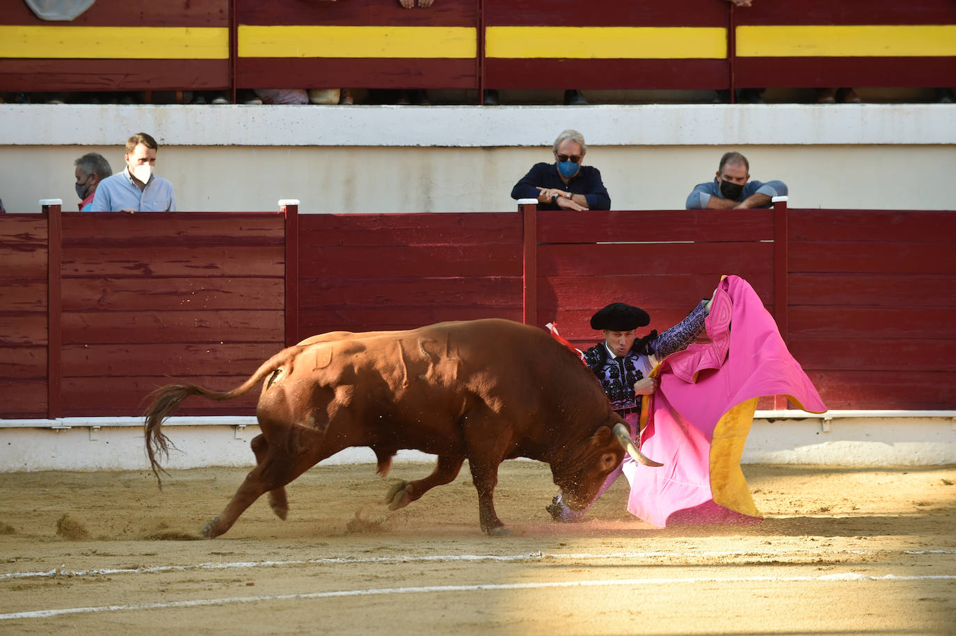 Fotos: Celebración de Rafaelillo empañada por la cogida de Ureña en Abarán