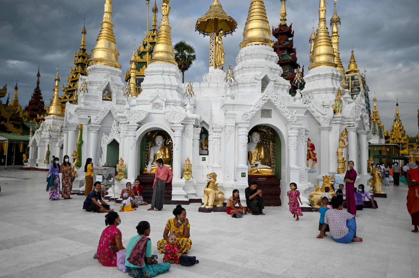 Fotos: Día de la luna llena de Thadingyut