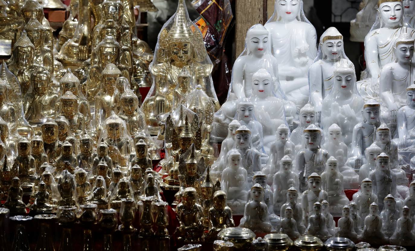 Fotos: Día de la luna llena de Thadingyut