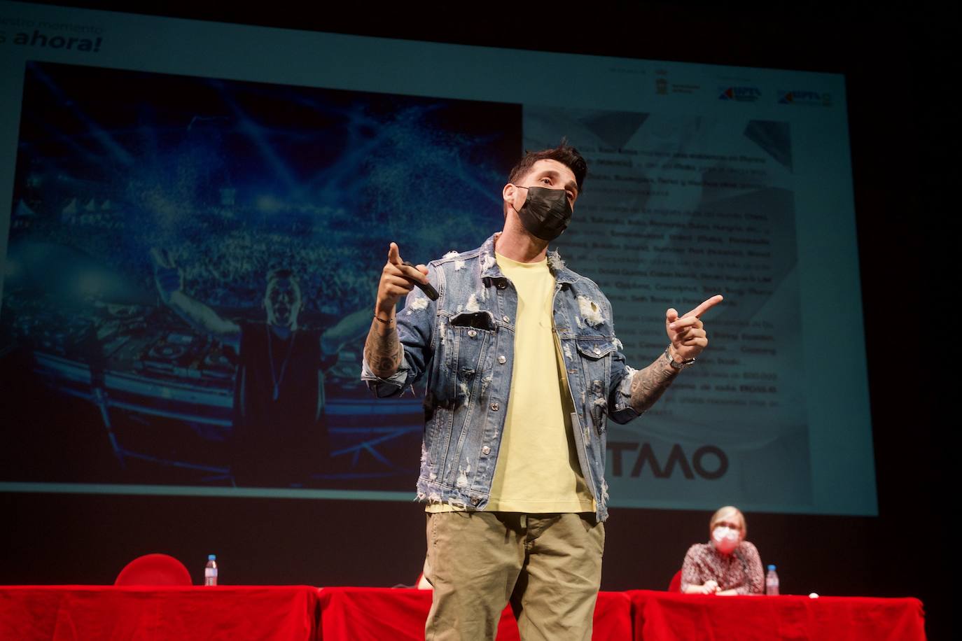 Fotos: Congreso de UPTA en el Teatro Romea