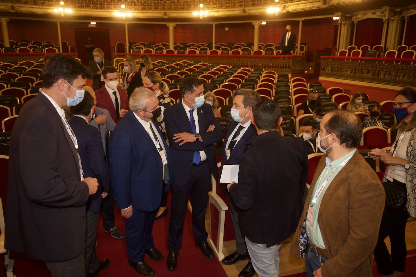 Fotos: Congreso de UPTA en el Teatro Romea