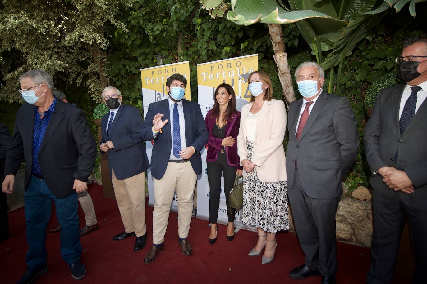 Fotos: Foro de tertulia &#039;La Luz&#039; en Murcia