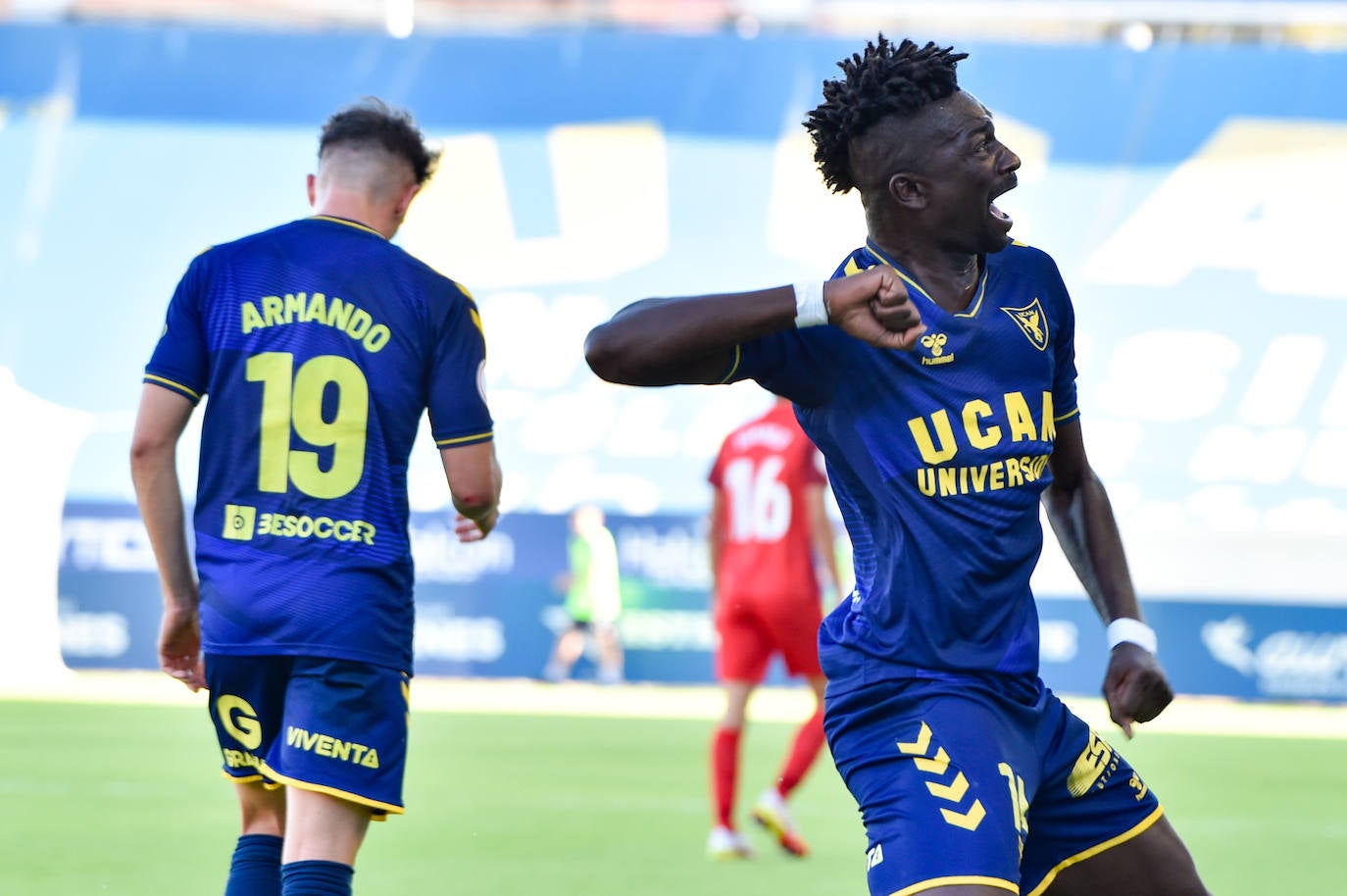 Fotos: Las mejores imágenes de la victoria del UCAM ante el Sevilla Atlético (2-1)