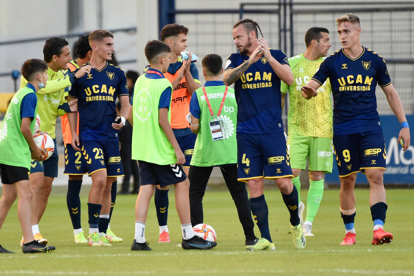 Fotos: Las mejores imágenes de la victoria del UCAM ante el Sevilla Atlético (2-1)