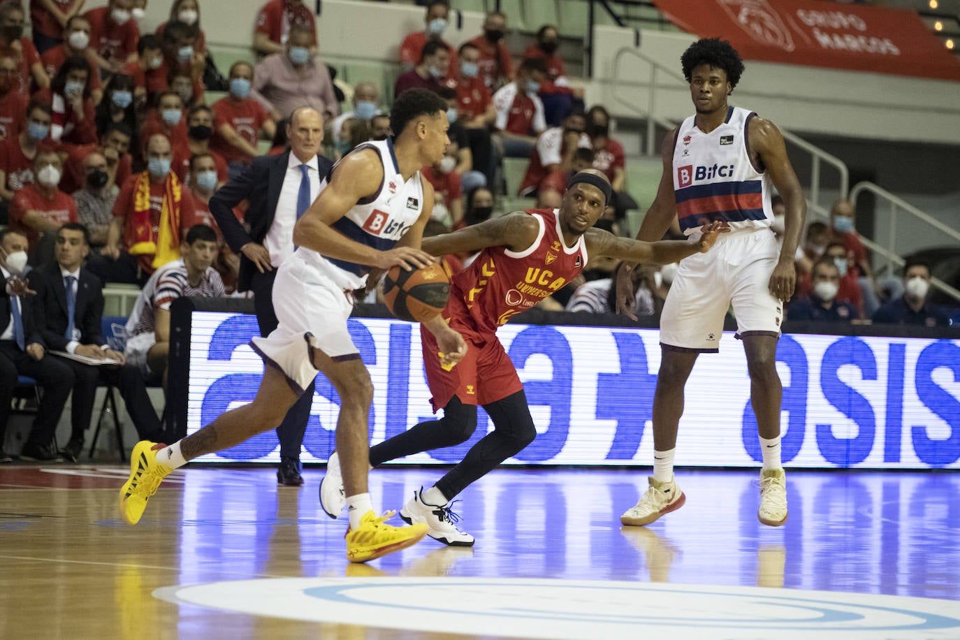 Fotos: La victoria del UCAM Murcia contra el Baskonia, en imágenes