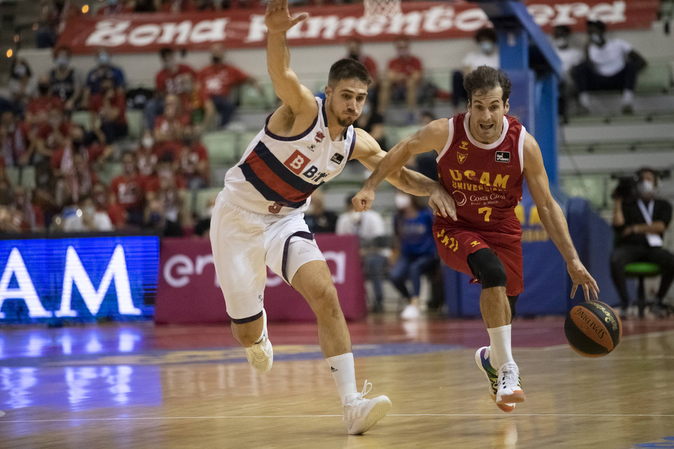 Fotos: La victoria del UCAM Murcia contra el Baskonia, en imágenes
