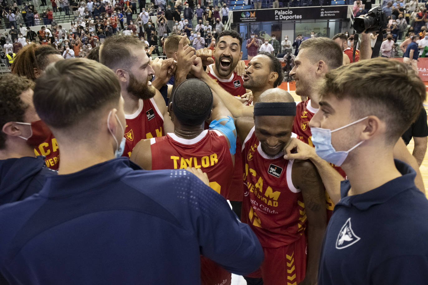 Fotos: La victoria del UCAM Murcia contra el Baskonia, en imágenes