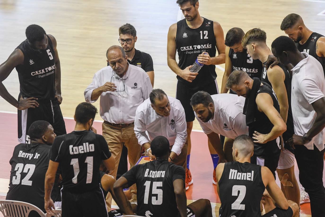 Fotos: Dulce agonía del &#039;Cebé&#039; Cartagena (71-69)