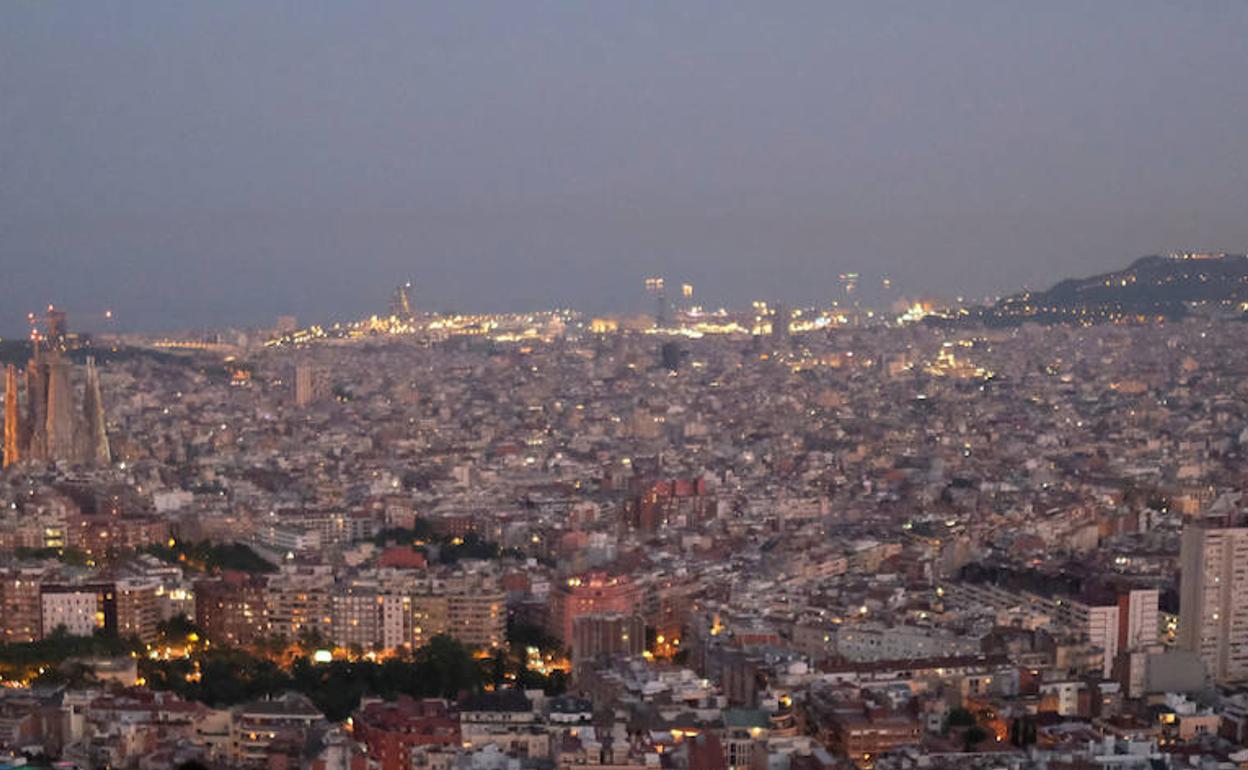 Foto de archivo de la ciudad de Barcelona.