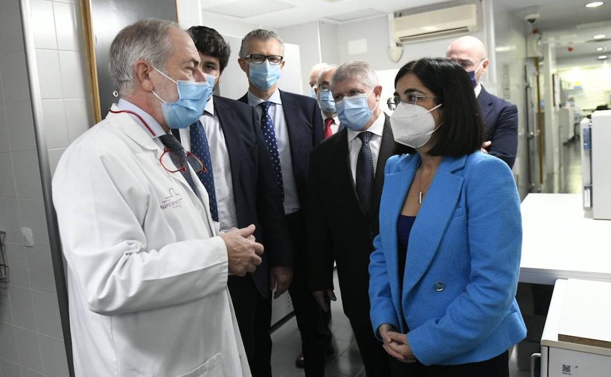 La ministra Darias anuncia la renovación de 33 equipos de alta tecnología en la sanidad regional en los próximos dos años