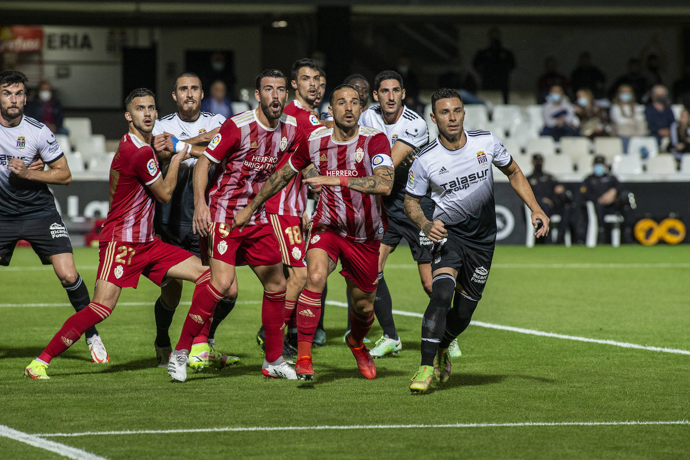 Fotos: La derrota del Cartagena contra la Ponferradina en imágenes