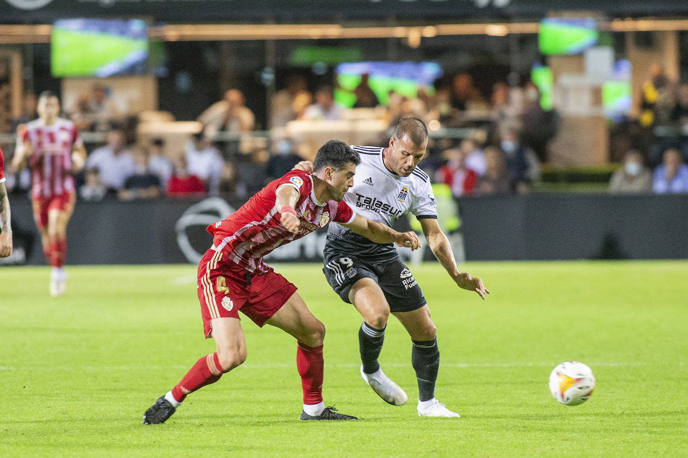 Fotos: La derrota del Cartagena contra la Ponferradina en imágenes