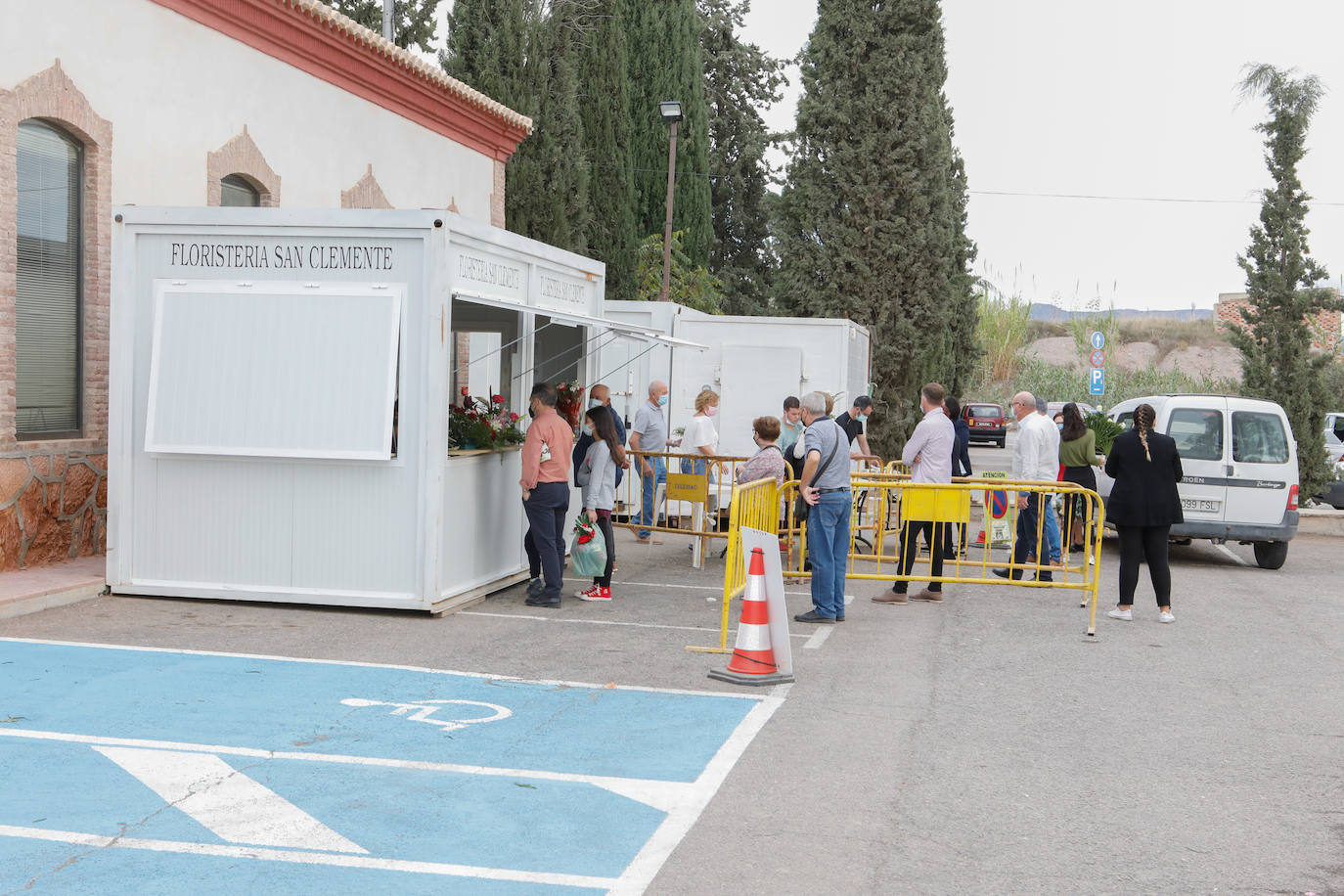 Fotos: Día de Todos los Santos en el cementerio de San Clemente de Lorca