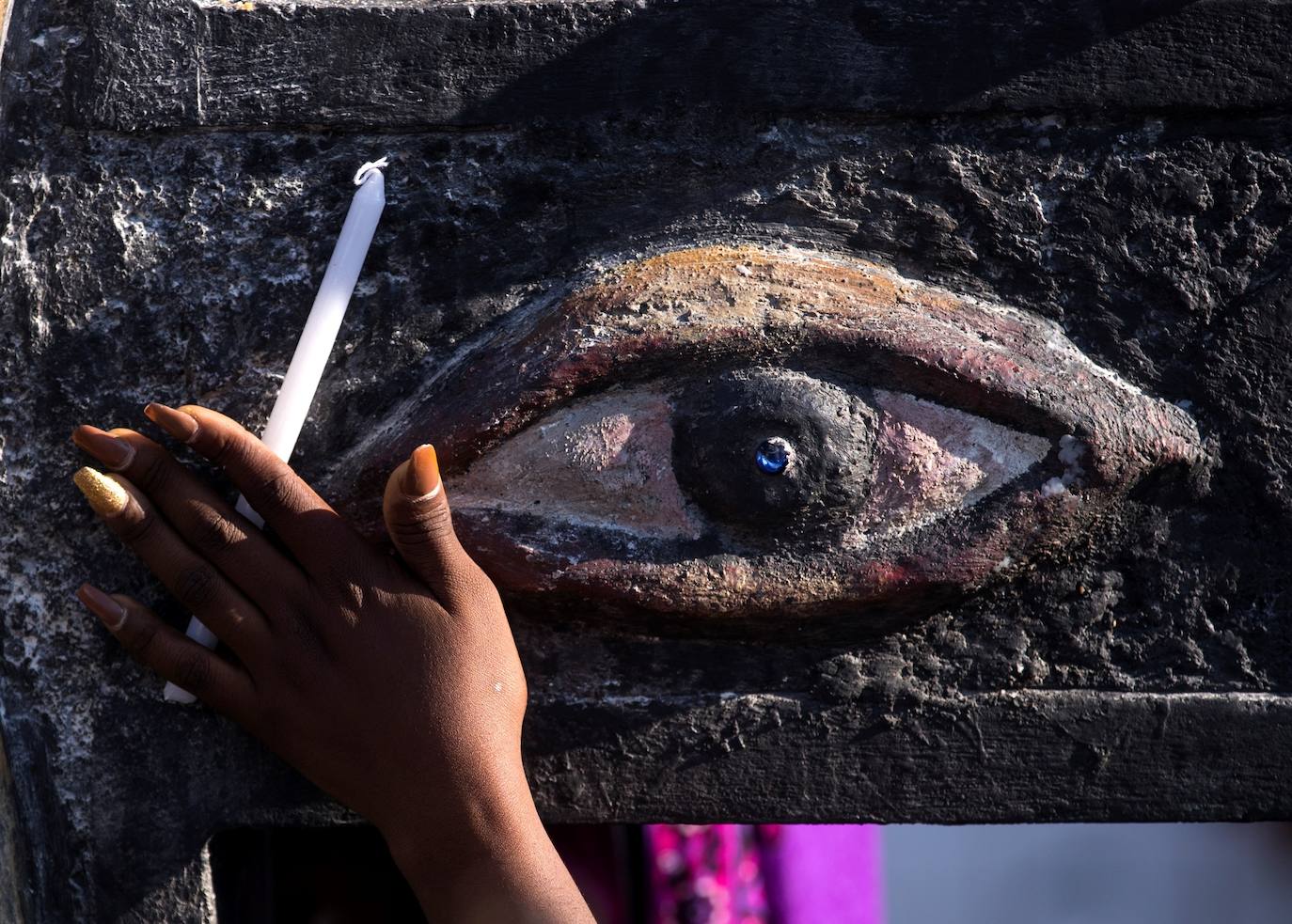 Fotos: Vudú en el cementerio