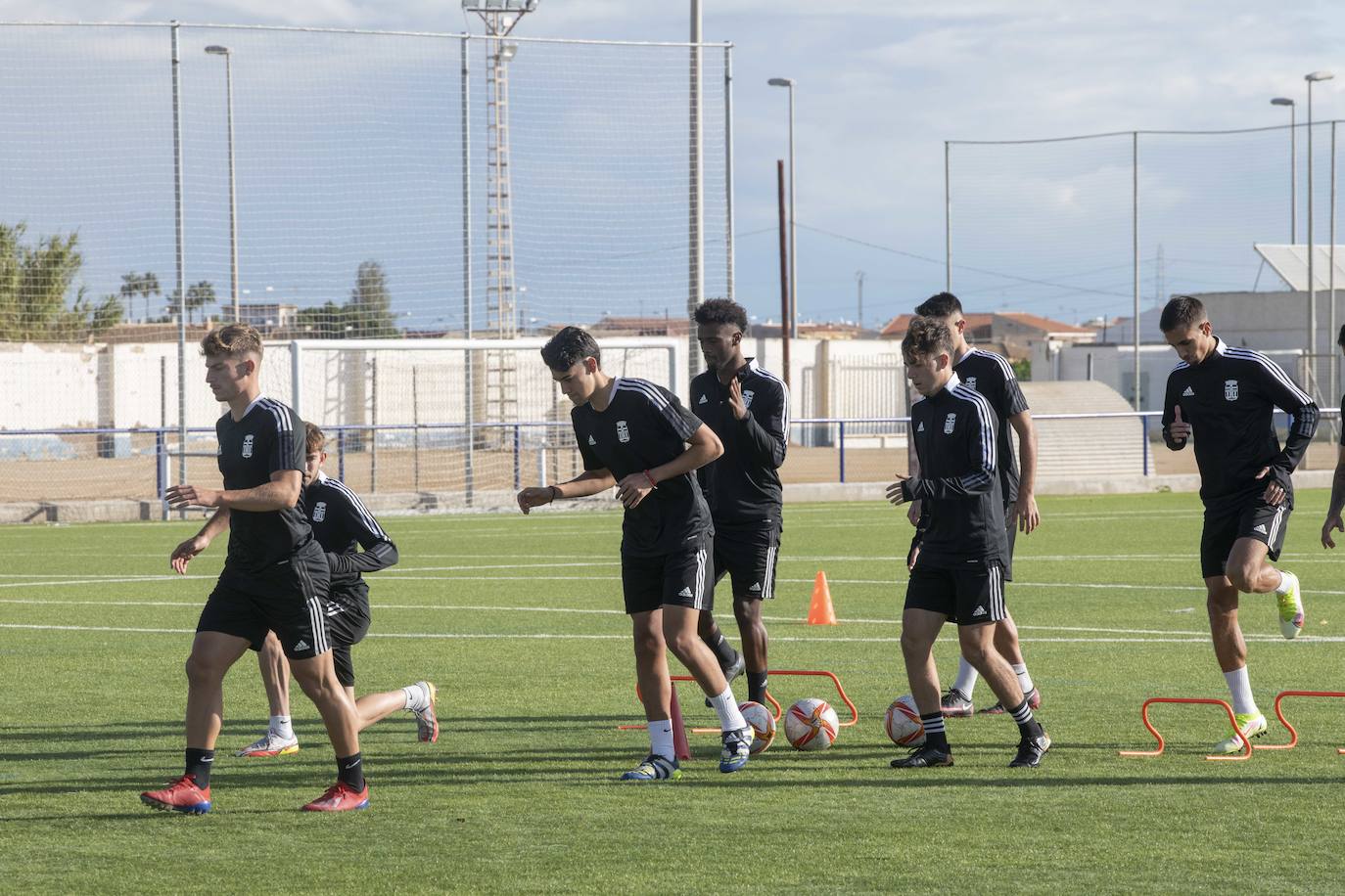 Fotos: El filial del Efesé entrena en Pozo Estrecho