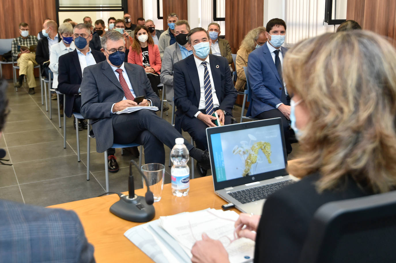 Fotos: La ministra Teresa Ribera presenta en Murcia 34 medidas para regenerar el Mar Menor