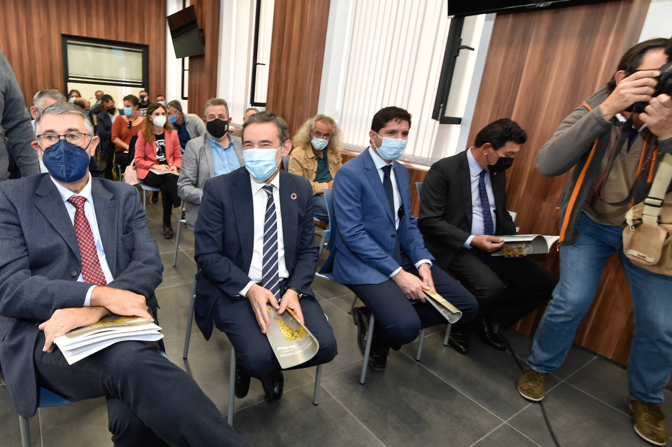 Fotos: La ministra Teresa Ribera presenta en Murcia 34 medidas para regenerar el Mar Menor