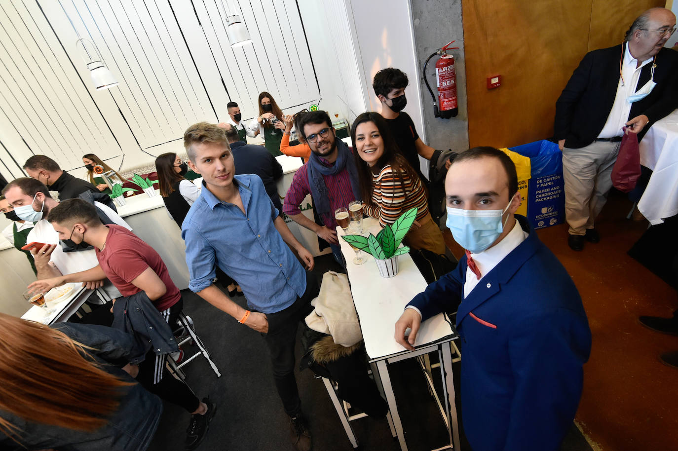 Fotos: Los comensales disfrutan de la oferta gastronómica en la primera jornada