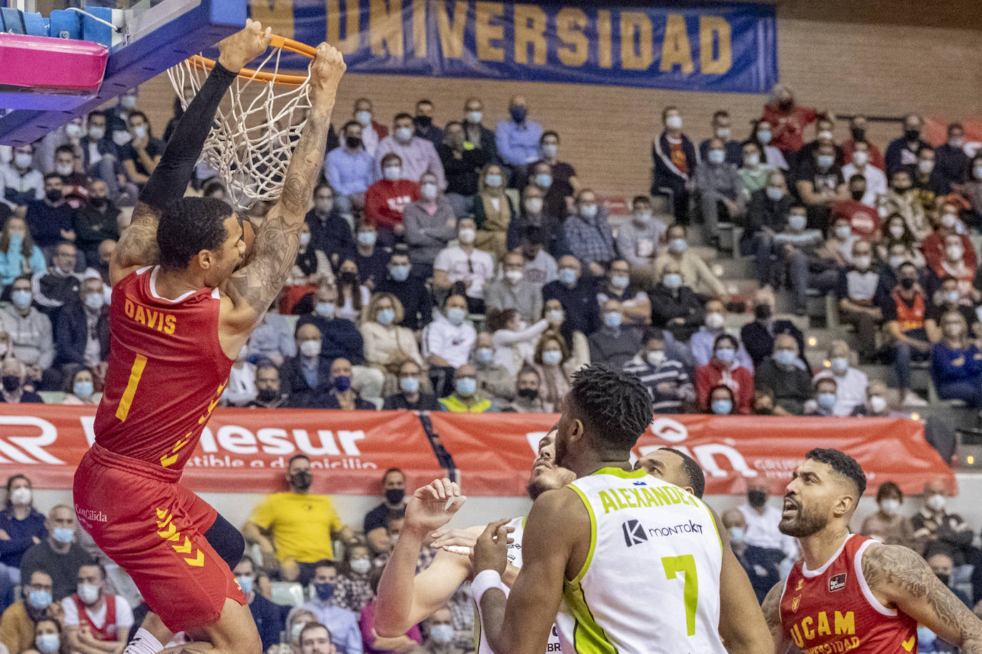 Fotos: La victoria del UCAM Murcia contra el Urbas Fuenlabrada, en imágenes