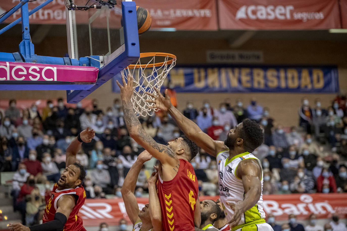 Fotos: La victoria del UCAM Murcia contra el Urbas Fuenlabrada, en imágenes