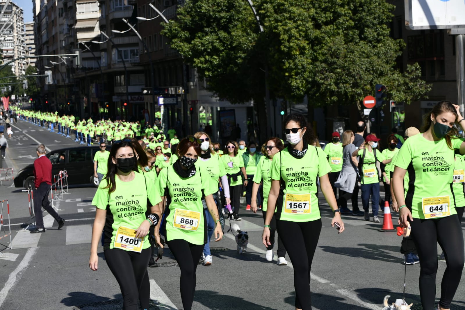 Fotos: La Marea Verde contra el cáncer vuelve a recorrer las calles de Murcia