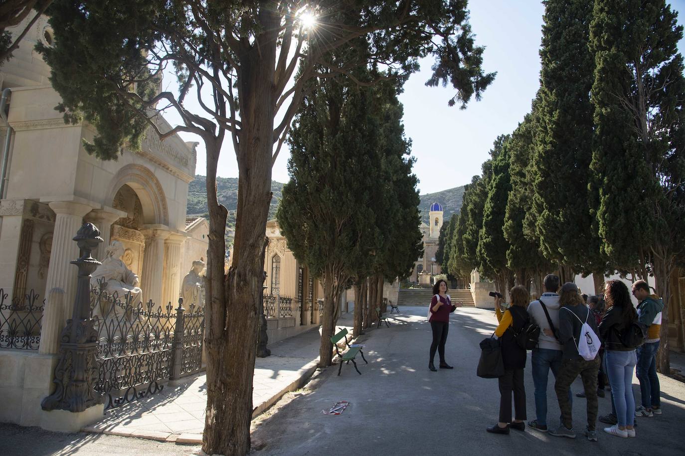 Fotos: Clase práctica sobre turismo funerario en Cartagena