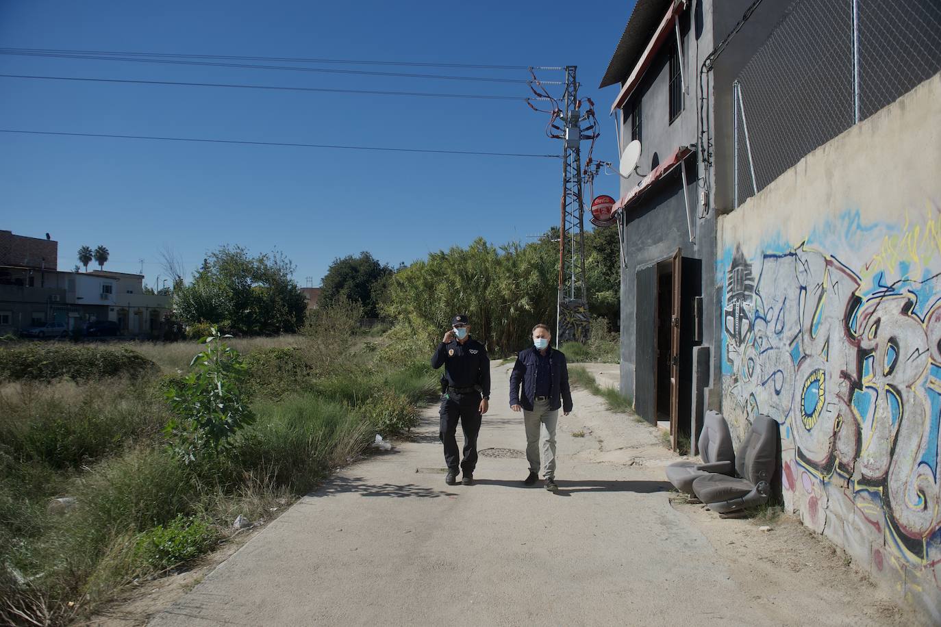 Fotos: Los últimos vecinos de la Orilla de la Vía se despiden de sus hogares