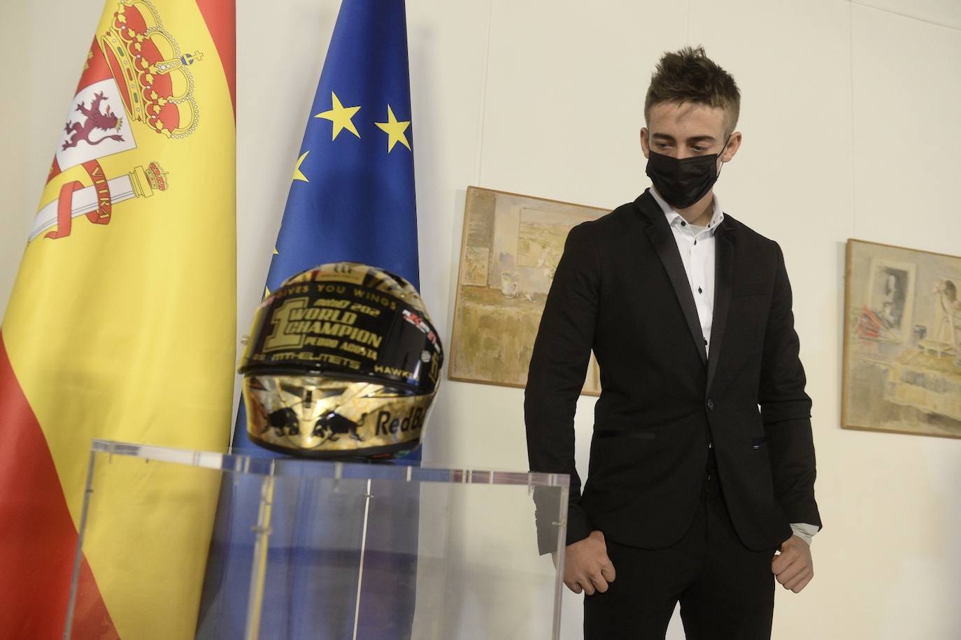 Fotos: La Comunidad homenajea a Acosta