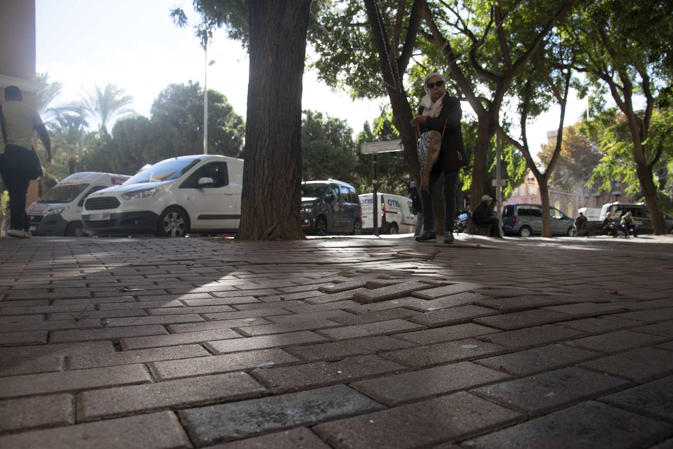 Fotos: Desperfectos de la Plaza Juan XXIII de Cartagena