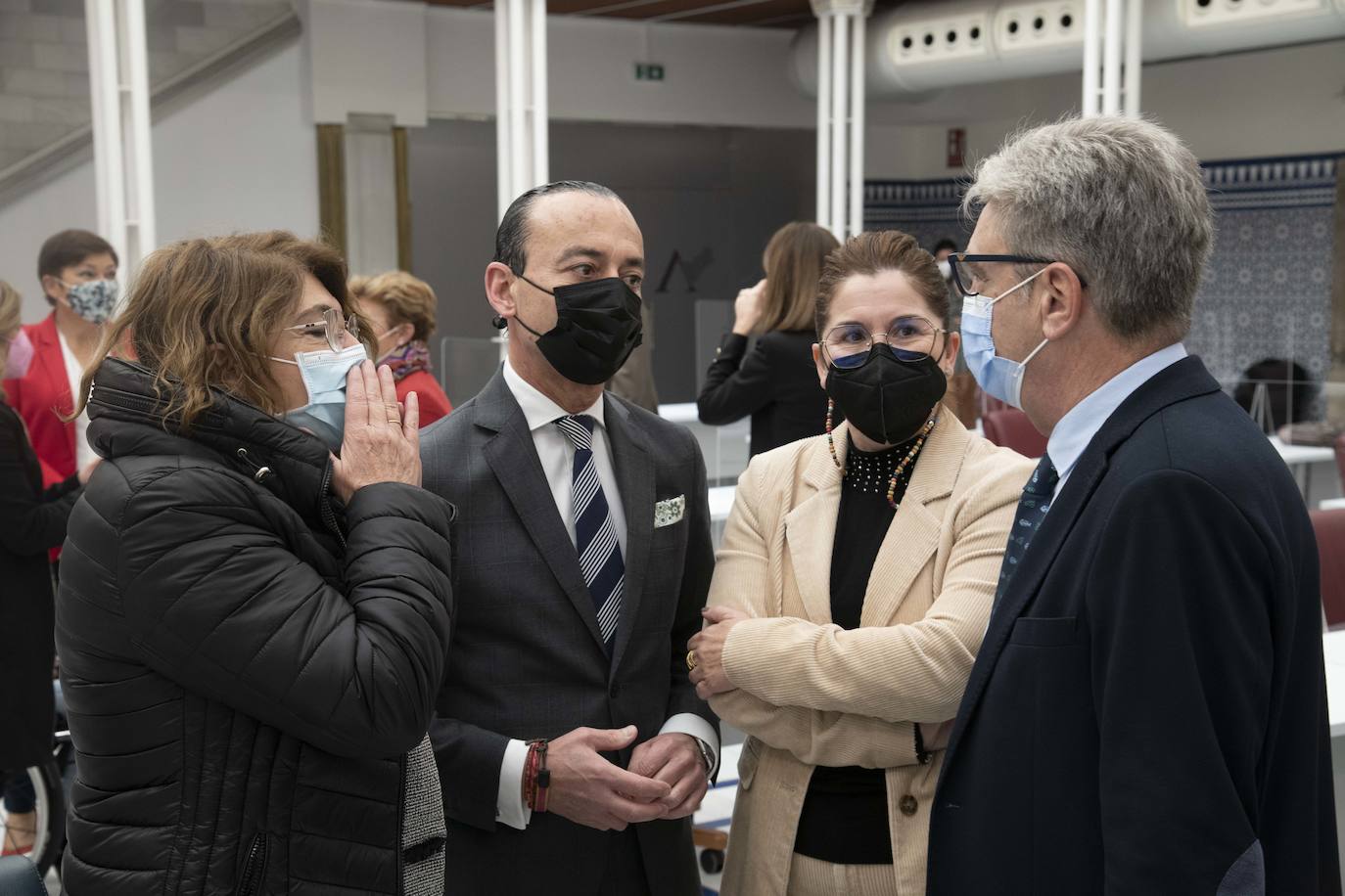 Fotos: PSOE y Ciudadanos se alían para poner coto al transfuguismo en el Estatuto