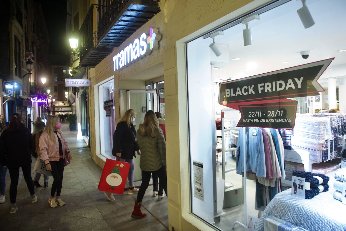 Fotos: Comienzan las rebajas del &#039;Black Friday&#039; en Murcia