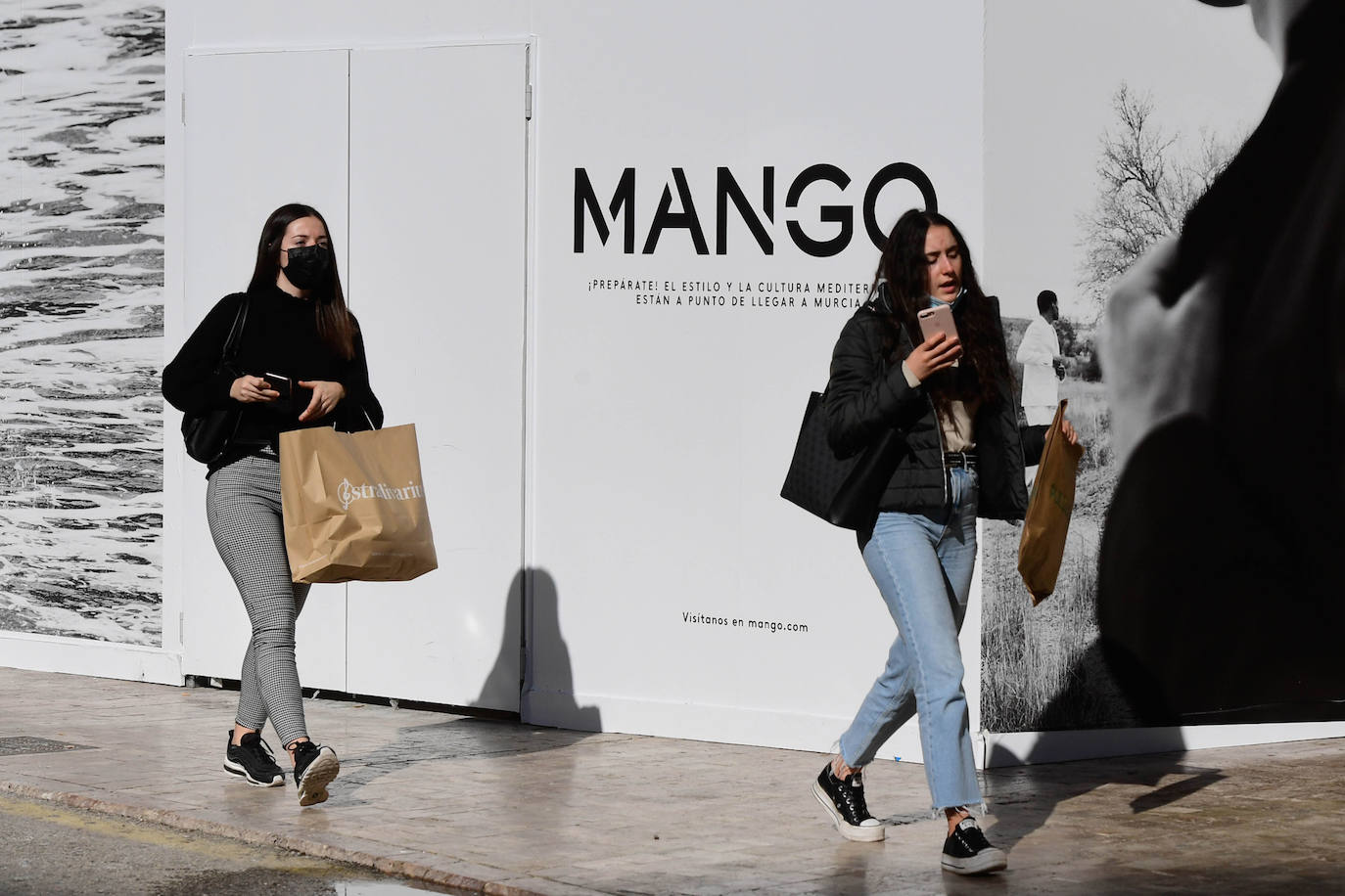 Fotos: Comienzan las rebajas del &#039;Black Friday&#039; en Murcia