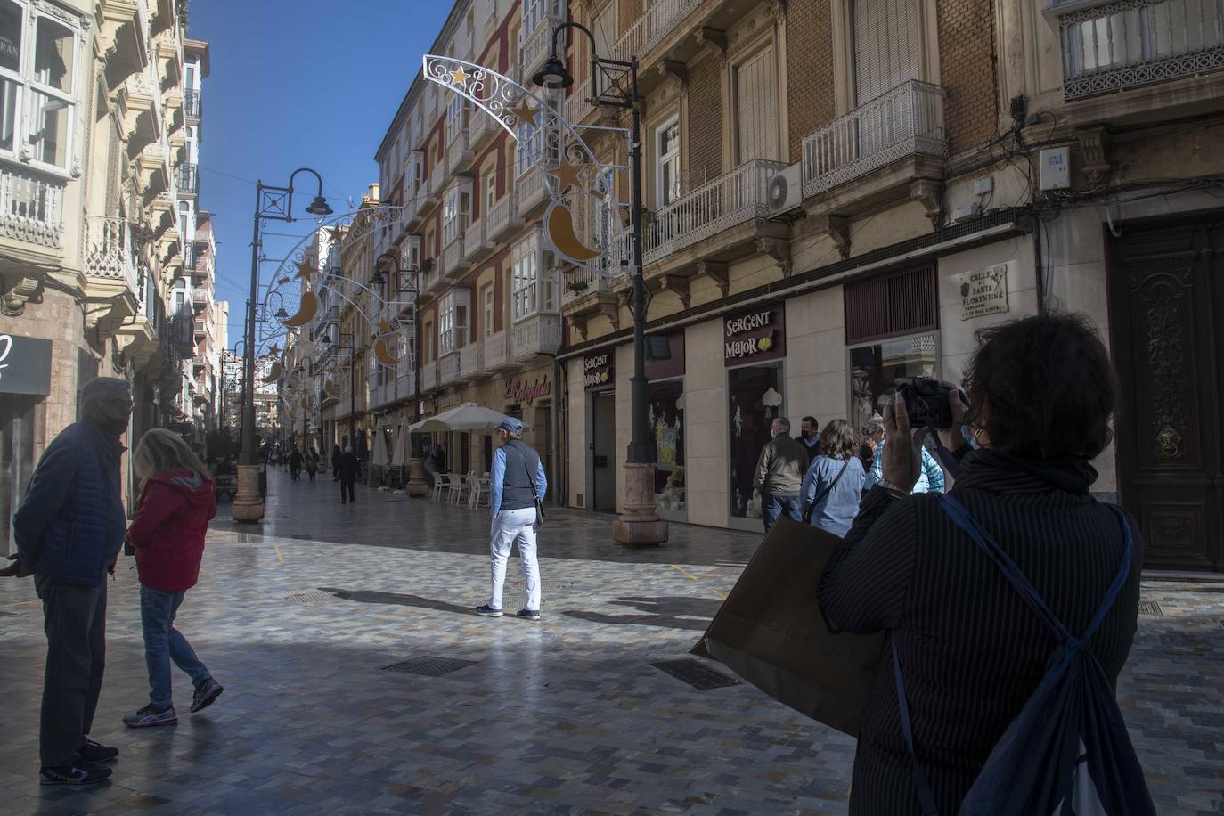 Fotos: Las luces de Navidad de Cartagena crean controversia entre vecinos y comerciantes