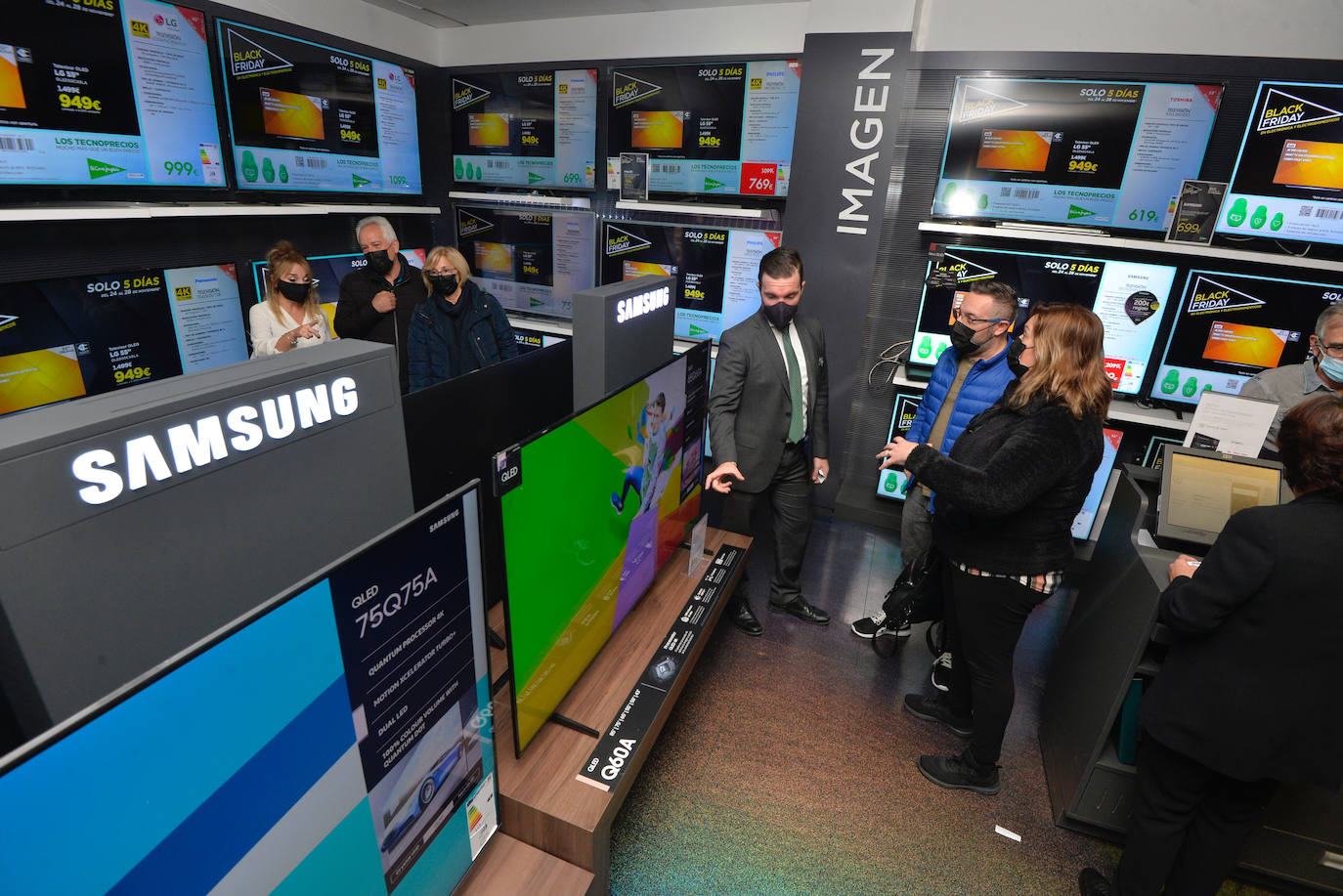 Fotos: El comercio de la Región recupera el &#039;Black Friday&#039;
