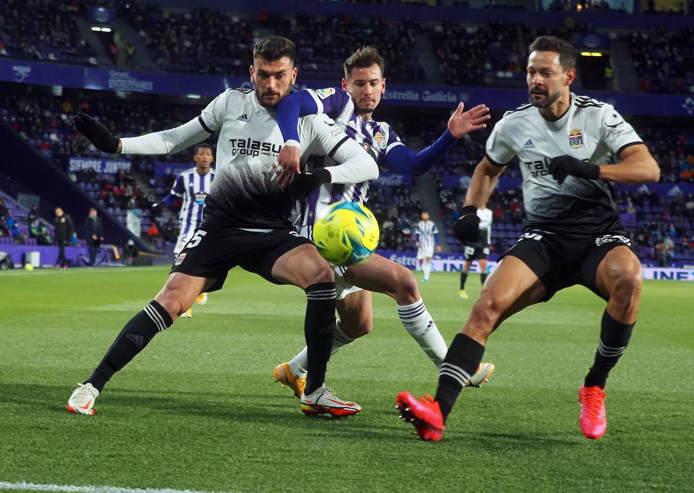 Fotos: La derrota del Cartagena contra el Valladolid, en imágenes