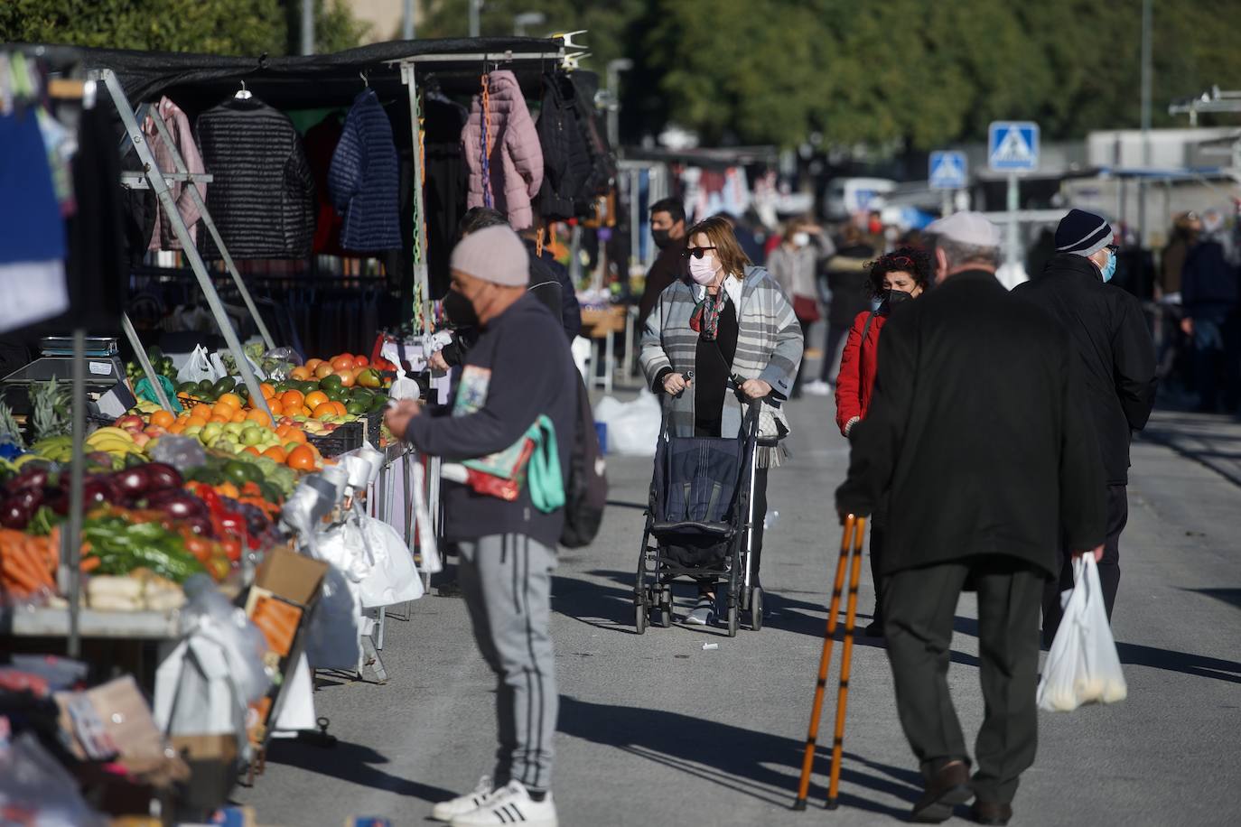 Fotos: El mercadillo dominical de Murcia se estrena junto a los juzgados