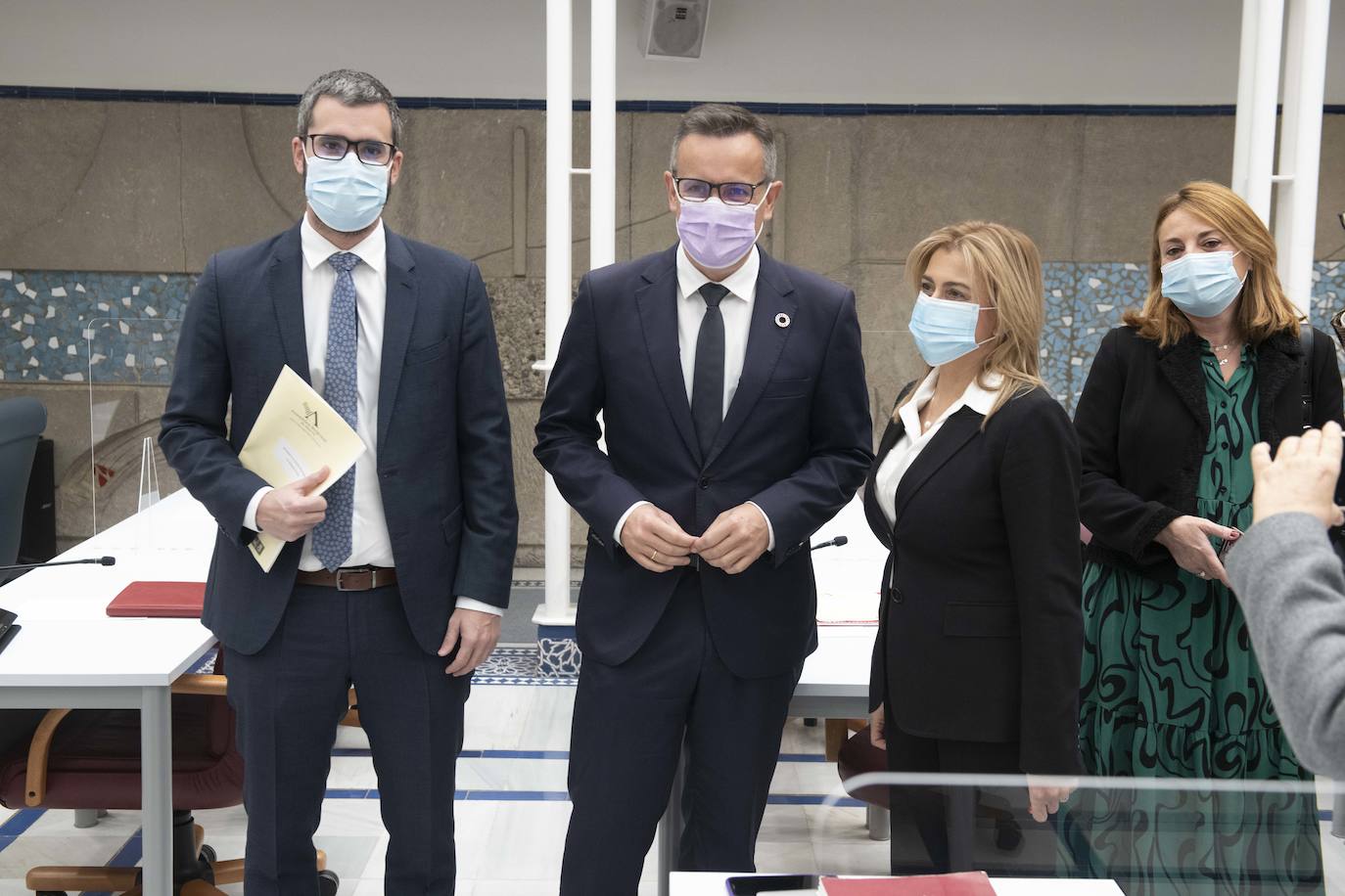 Fotos: La Asamblea reforma su Reglamento para poder reclamar el Estatuto de Autonomía al Congreso