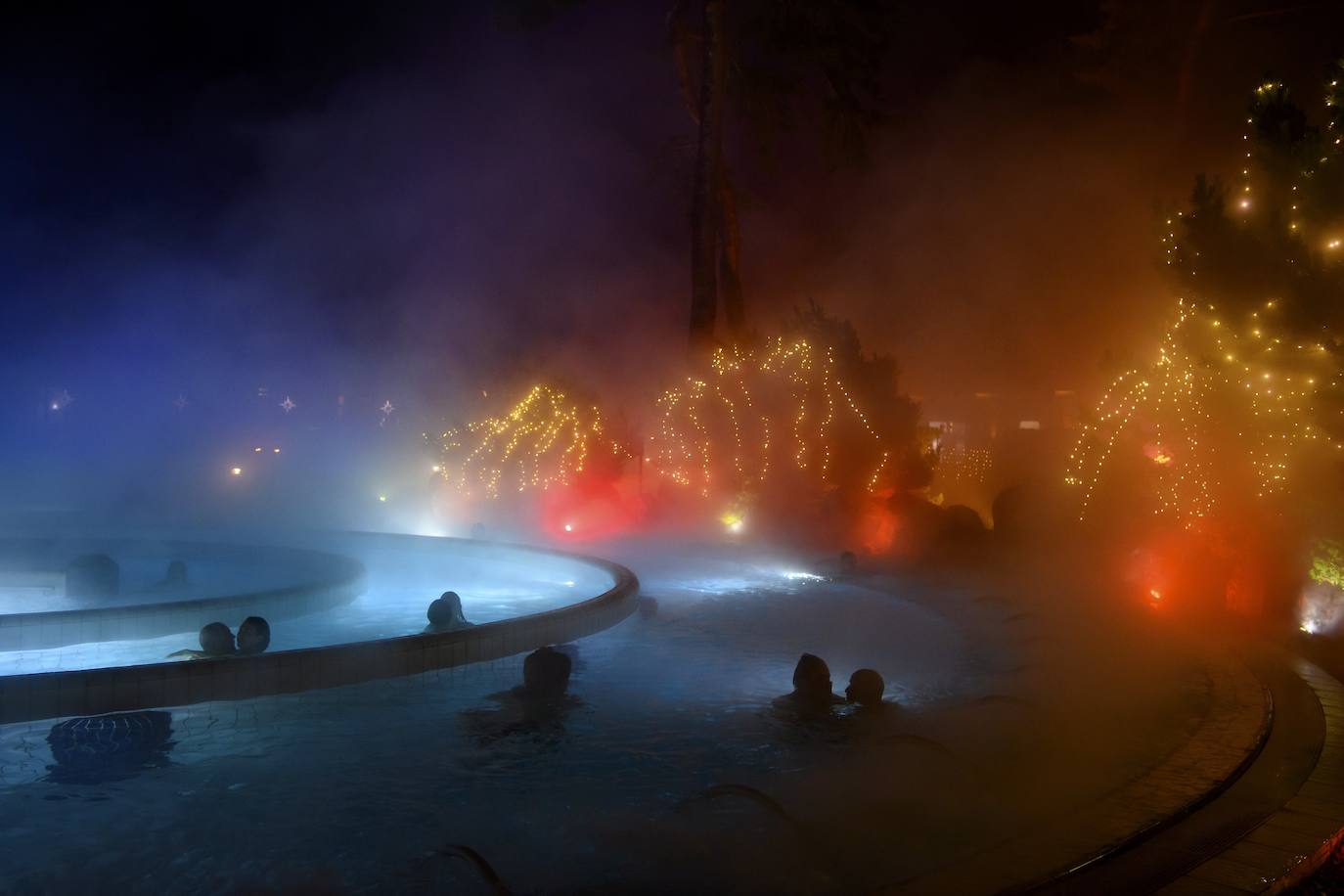 Fotos: Baños de fuego en Suiza