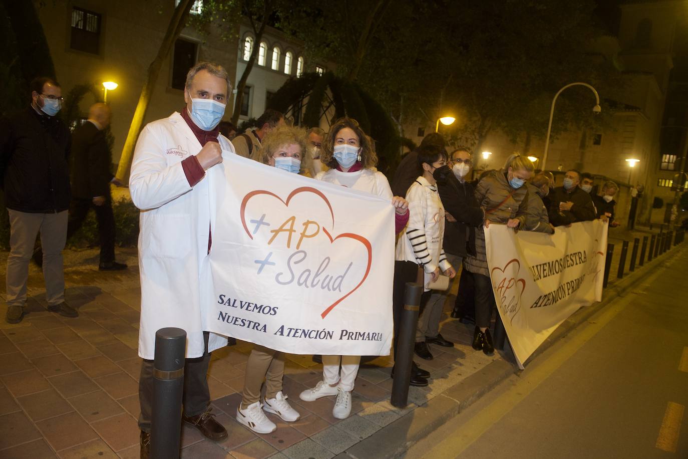 Fotos: La Marea Blanca vuelve a protestar en Murcia