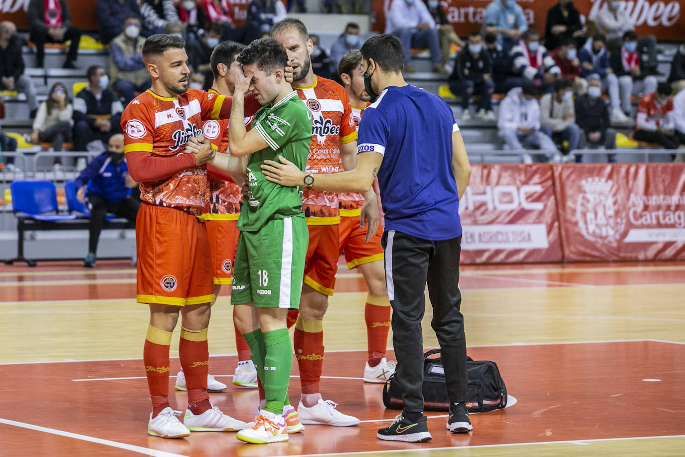 Fotos: El duelo entre Jimbee Cartagena y Osasuna Magna, en imágenes