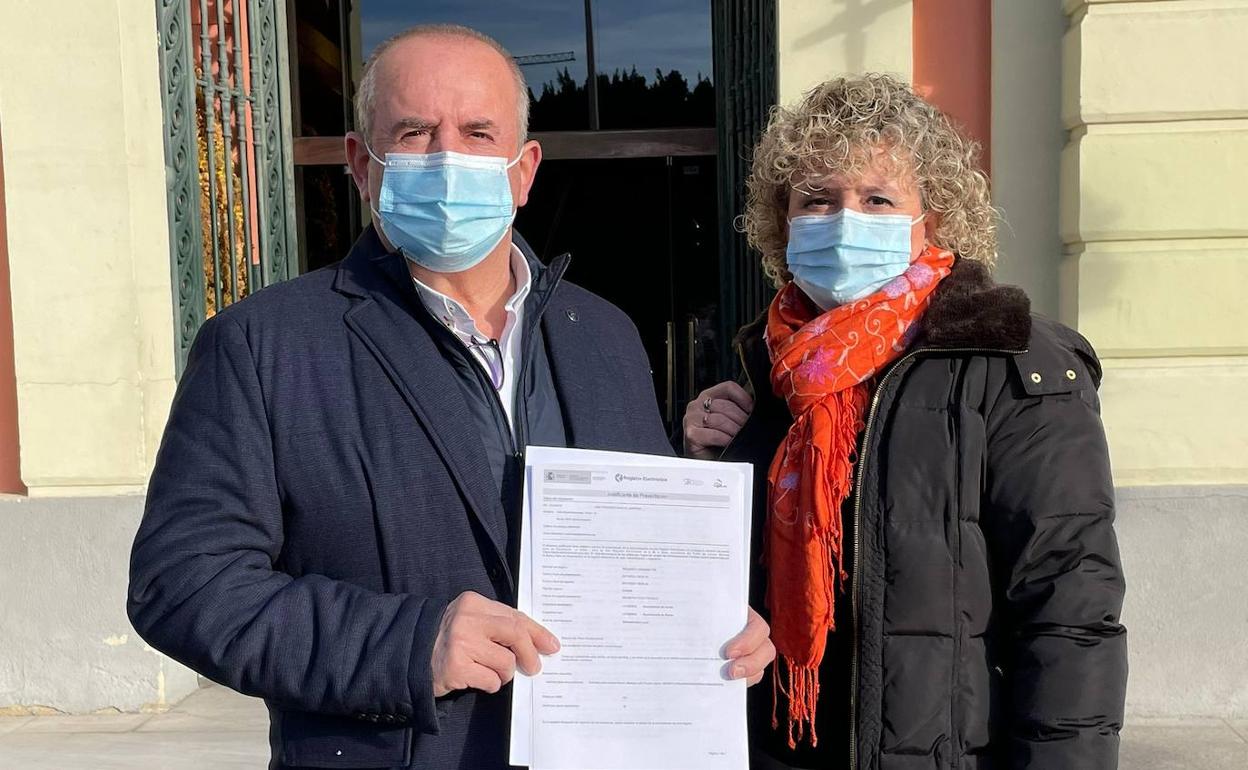 José Francisco Nicolás y Ana María Martínez, este jueves.