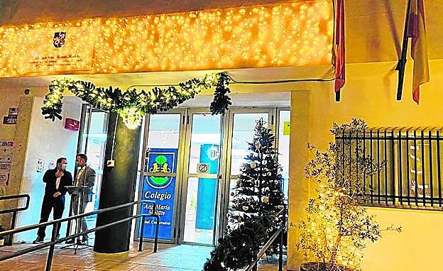 Fachada principal del colegio Ana María Matute de Era Alta.