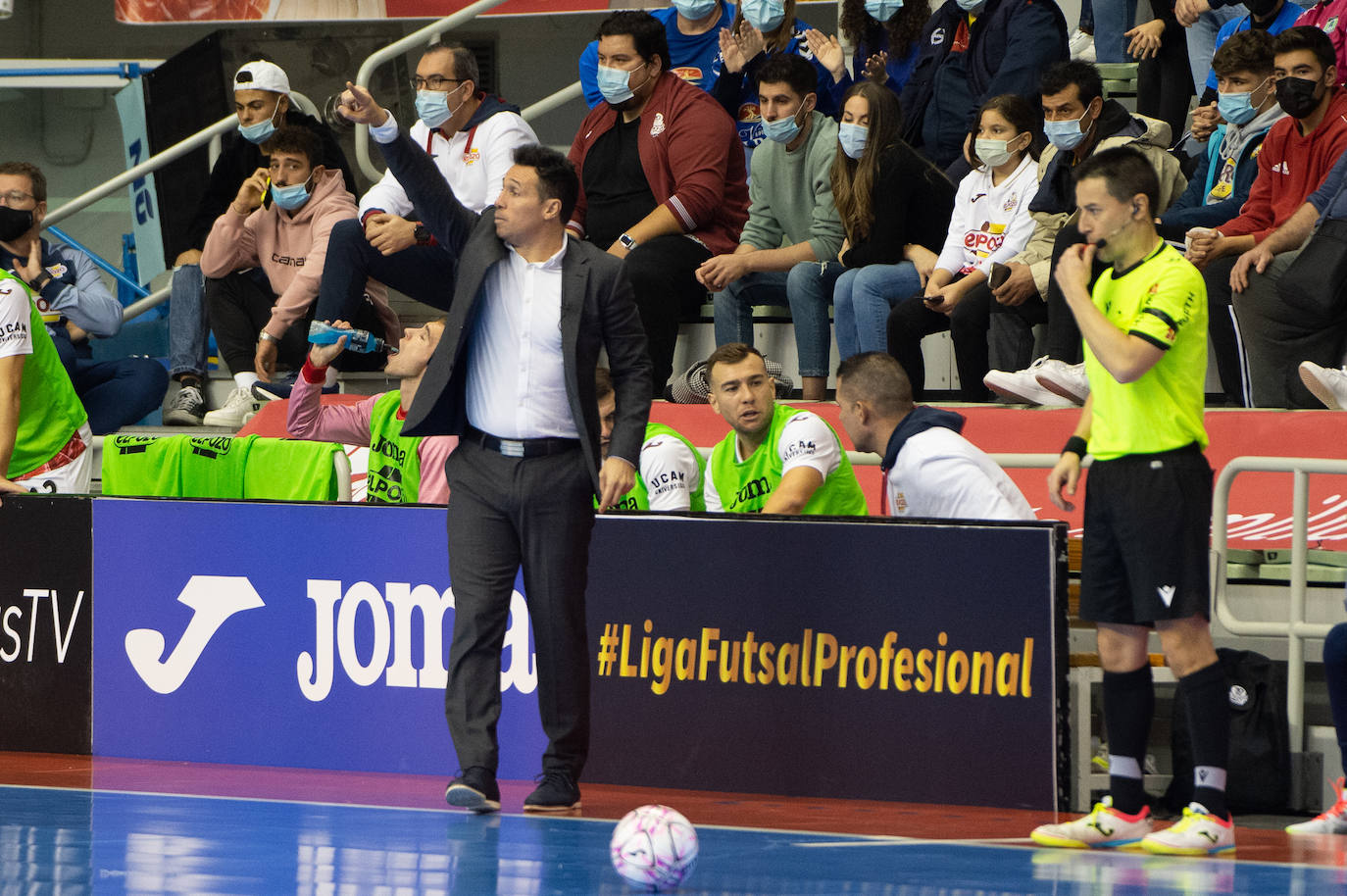 Fotos: La derrota de ElPozo ante Valdepeñas, en imágenes