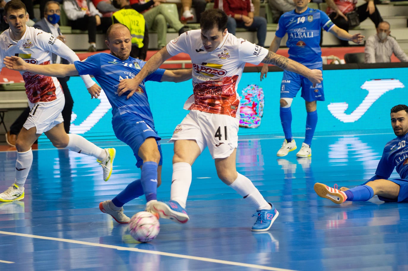 Fotos: La derrota de ElPozo ante Valdepeñas, en imágenes