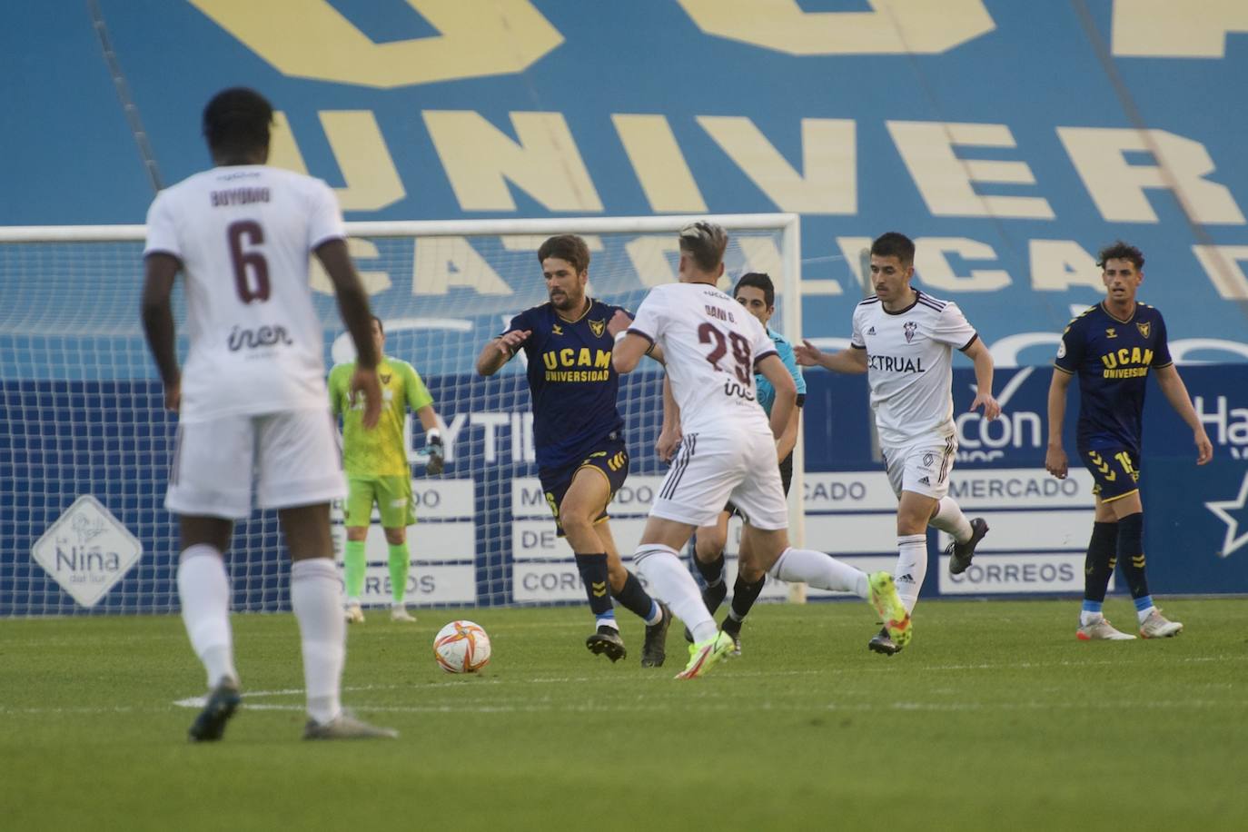 Fotos: La derrota del UCAM CF frente al Albacete Balompié, en imágenes